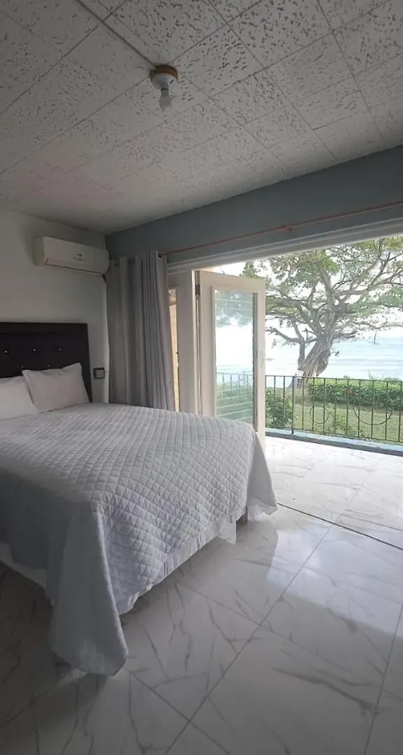 Carib Condo Ocho Rios
